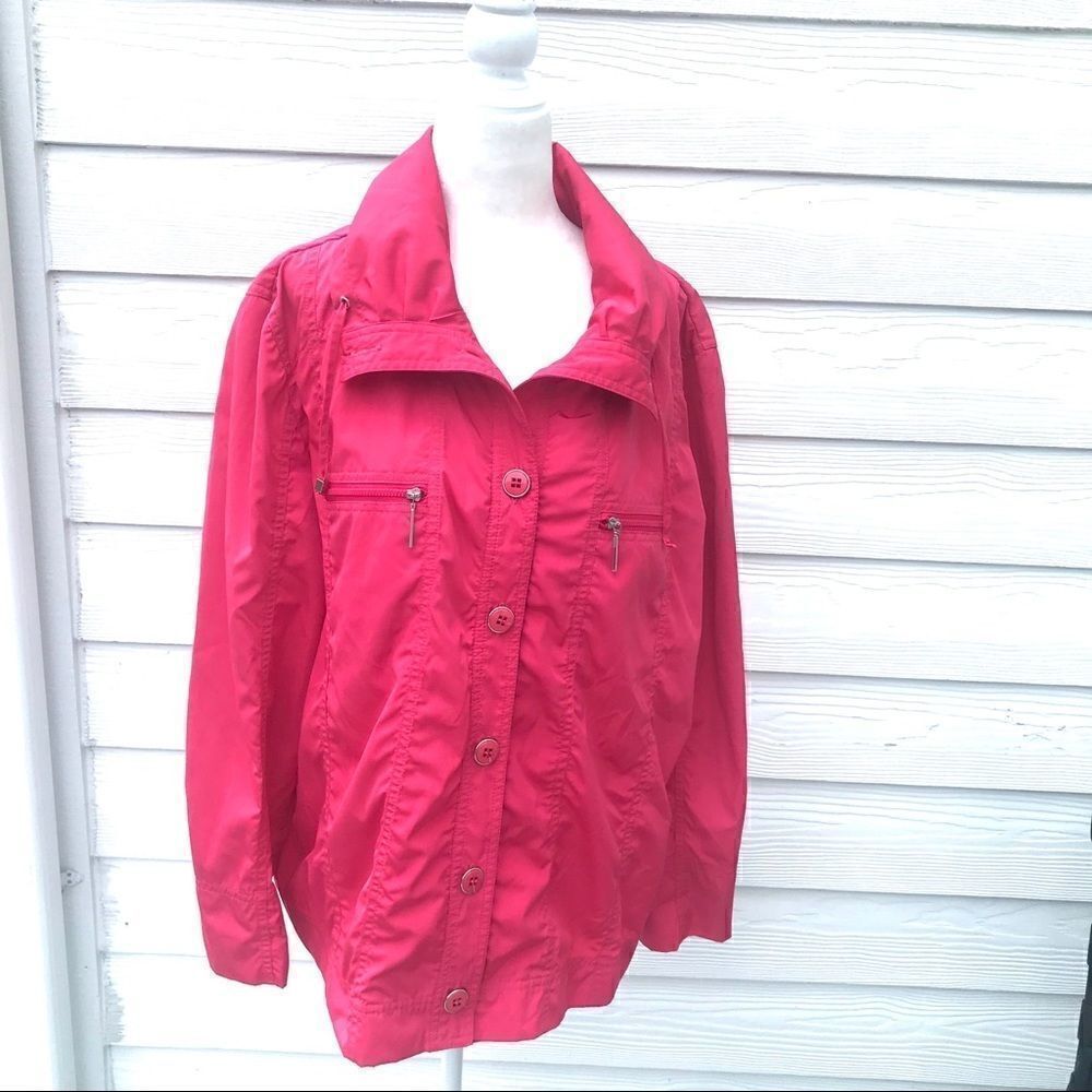 - 👠Tanjay lightweight pink jacket.   Size 16